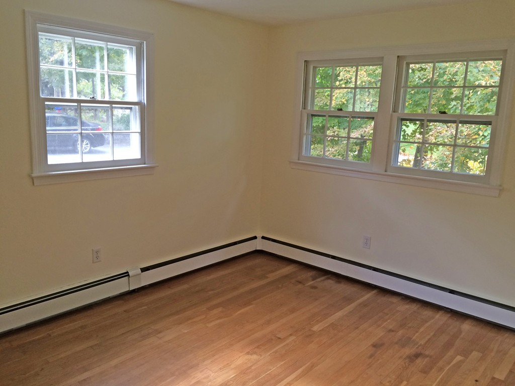 10 Old Meetinghouse Road Townsend, MA 01469 - Photo 7 of 11 Gallery Image 7