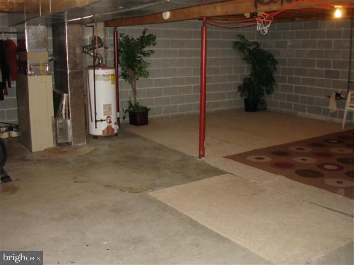 957 Timber Lane Reading, PA 19608 - Photo 24 of 25 Basement