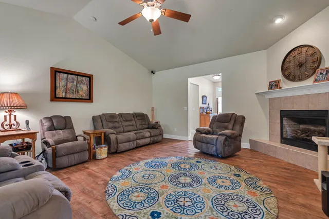 $524,900 | 3473 Nathan Drive, Anderson, CA 96007