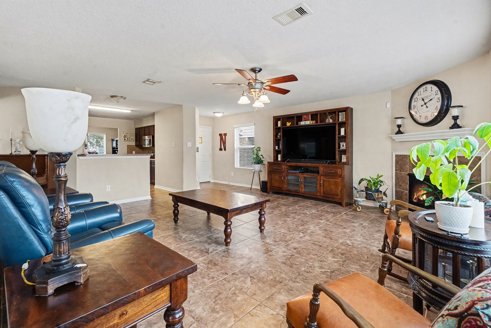 5615 Turmeric Drive Baytown, TX 77521 - Photo 10 of 41