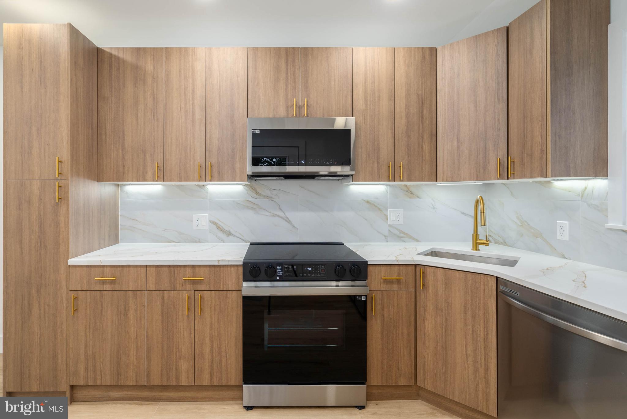 2124 North 3rd Street Philadelphia, PA 19122 - Photo 13 of 33