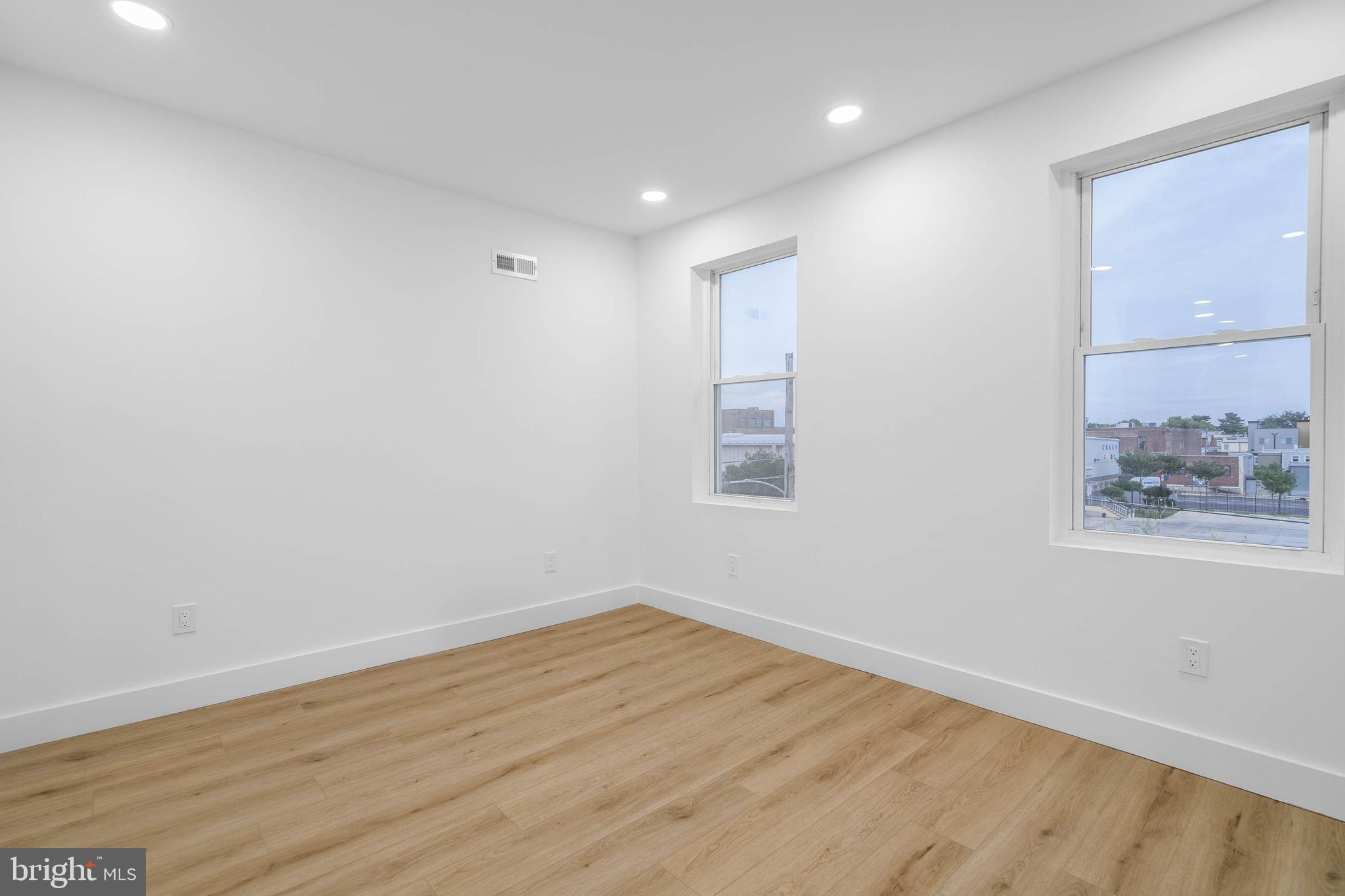 2124 North 3rd Street Philadelphia, PA 19122 - Photo 30 of 33