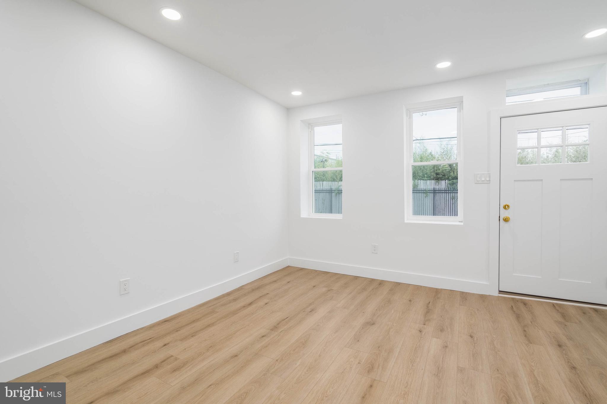 2124 North 3rd Street Philadelphia, PA 19122 - Photo 6 of 33