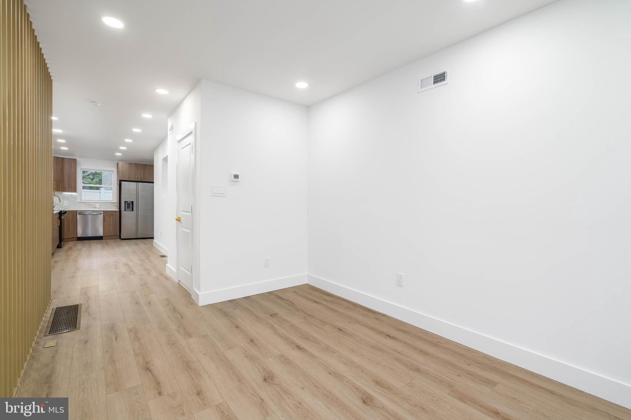 2124 North 3rd Street Philadelphia, PA 19122 - Photo 7 of 33