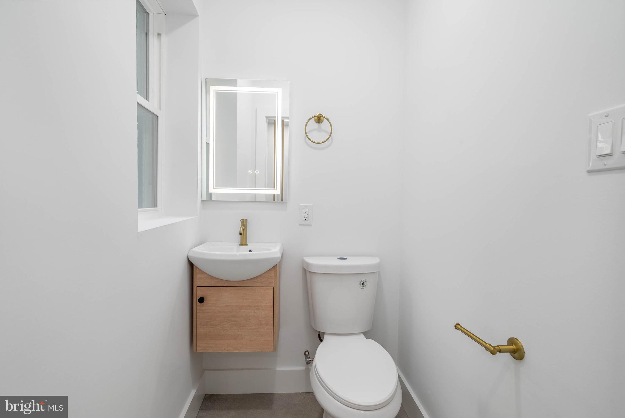 2124 North 3rd Street Philadelphia, PA 19122 - Photo 9 of 33