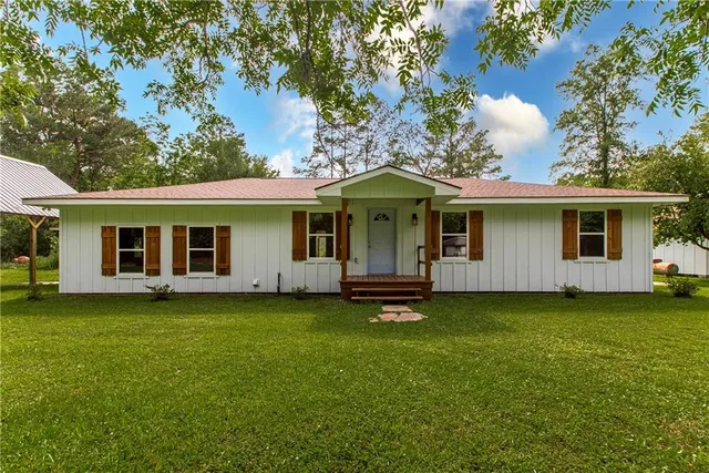 $295,000 | 51075 Jenkins Lane, Tickfaw, LA 70466