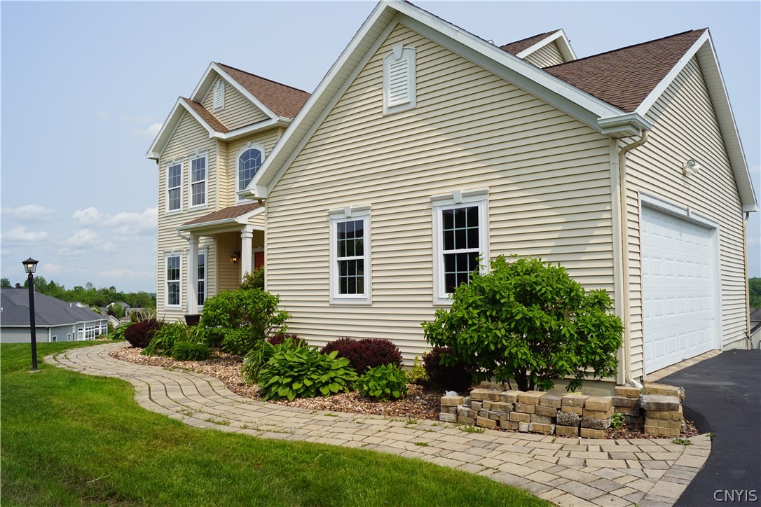 6244 Steinway Drive DeWitt, NY 13078 - Photo 8 of 36