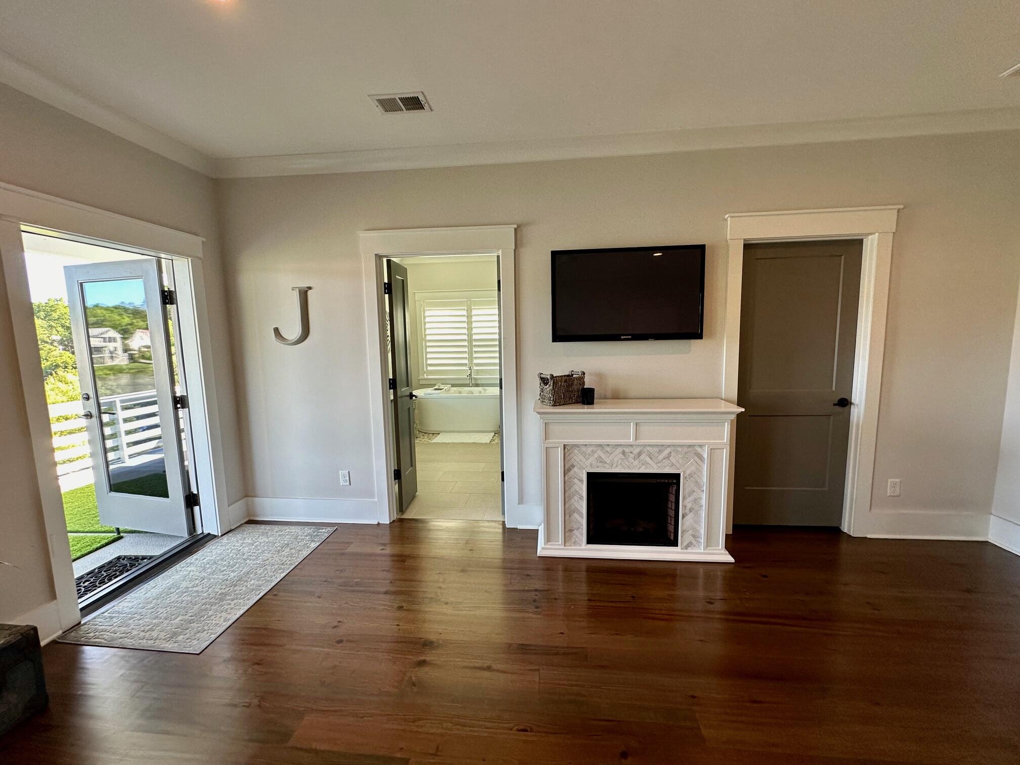 1328 Penshell Place Mount Pleasant, SC 29464 - Photo 22 of 40 IMG_8800