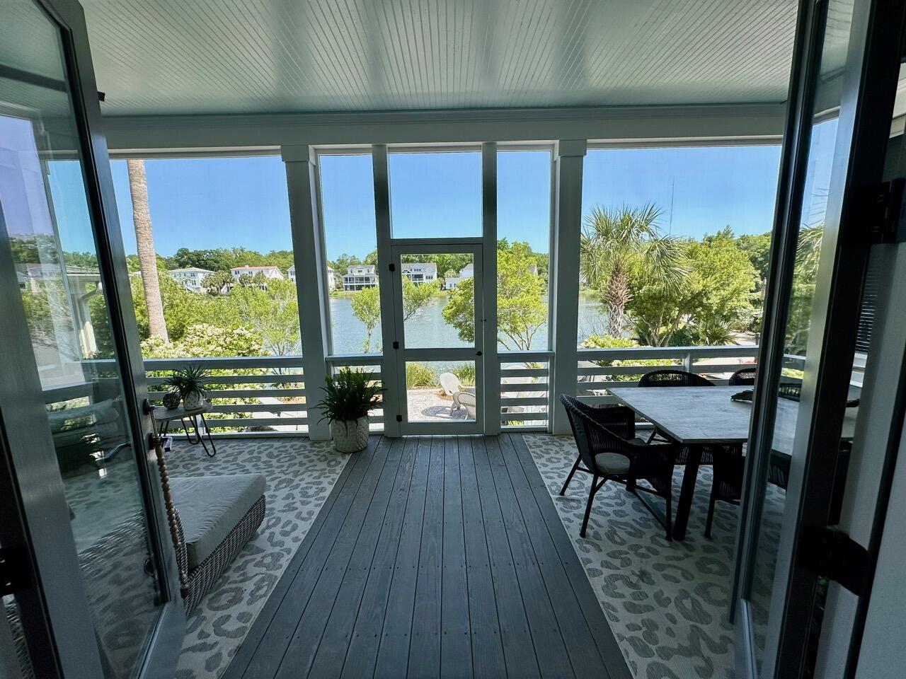 1328 Penshell Place Mount Pleasant, SC 29464 - Photo 5 of 40 IMG_8748