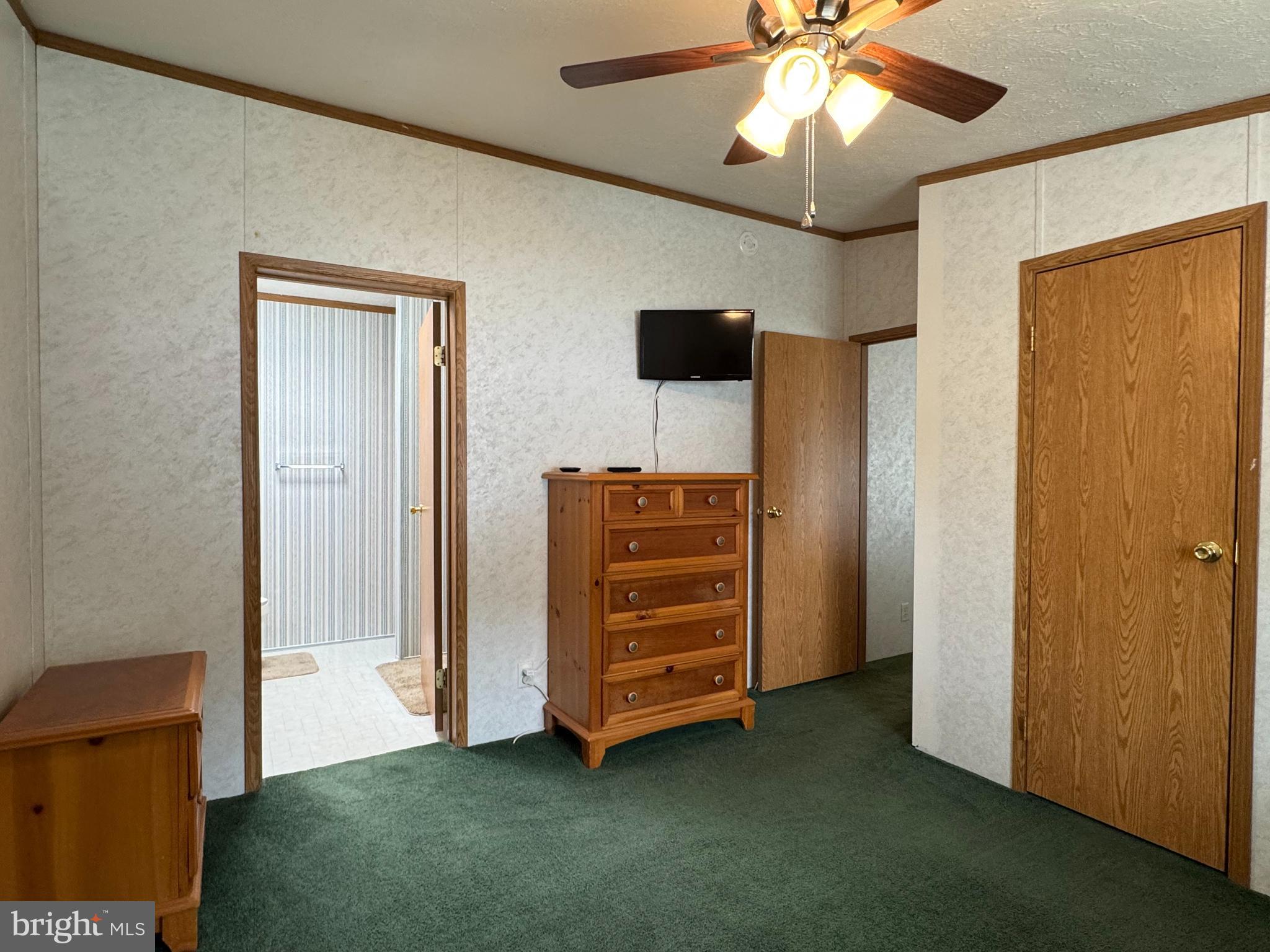 33284 Lighthouse Court, Unit 49737 Lewes, DE 19958 - Photo 20 of 43 Primary Bedroom