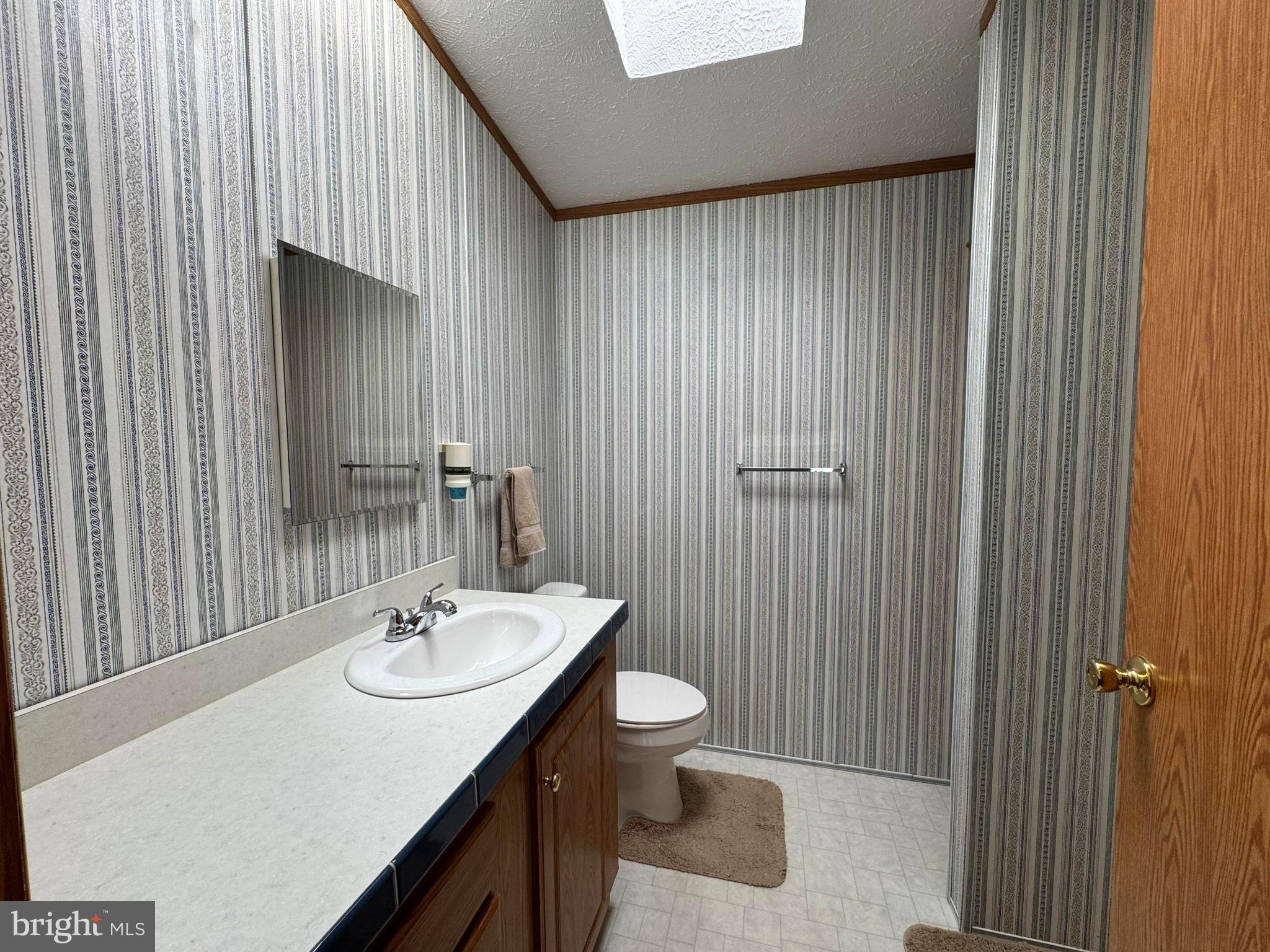 33284 Lighthouse Court, Unit 49737 Lewes, DE 19958 - Photo 24 of 43 Primary Bath