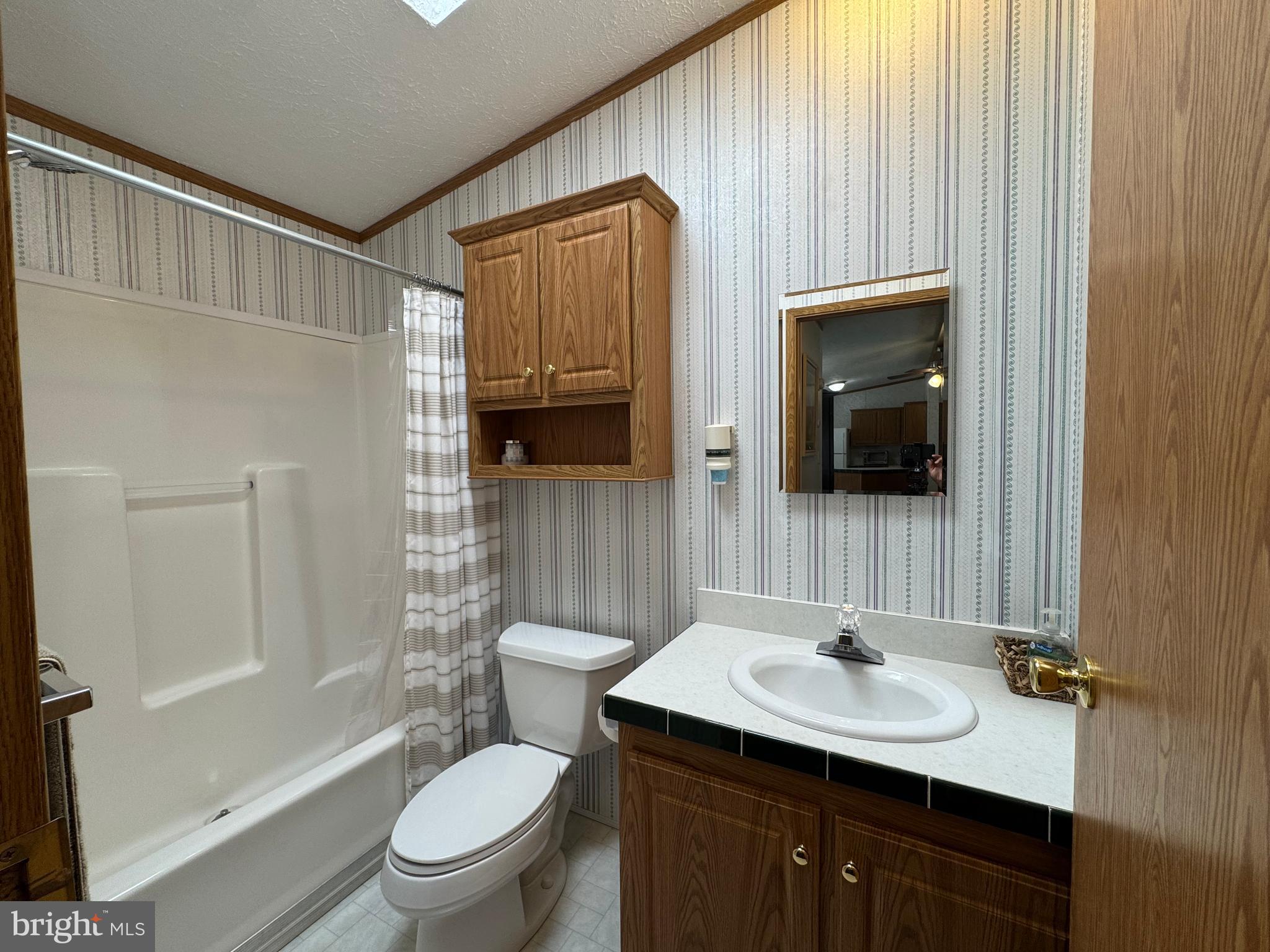 33284 Lighthouse Court, Unit 49737 Lewes, DE 19958 - Photo 29 of 43 Second Bathroom