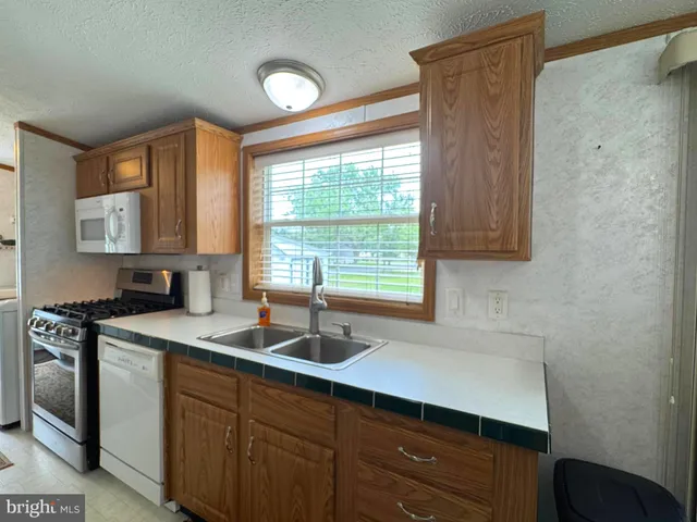 $149,900 | 33284 Lighthouse Court, Unit 49737, Lewes, DE 19958