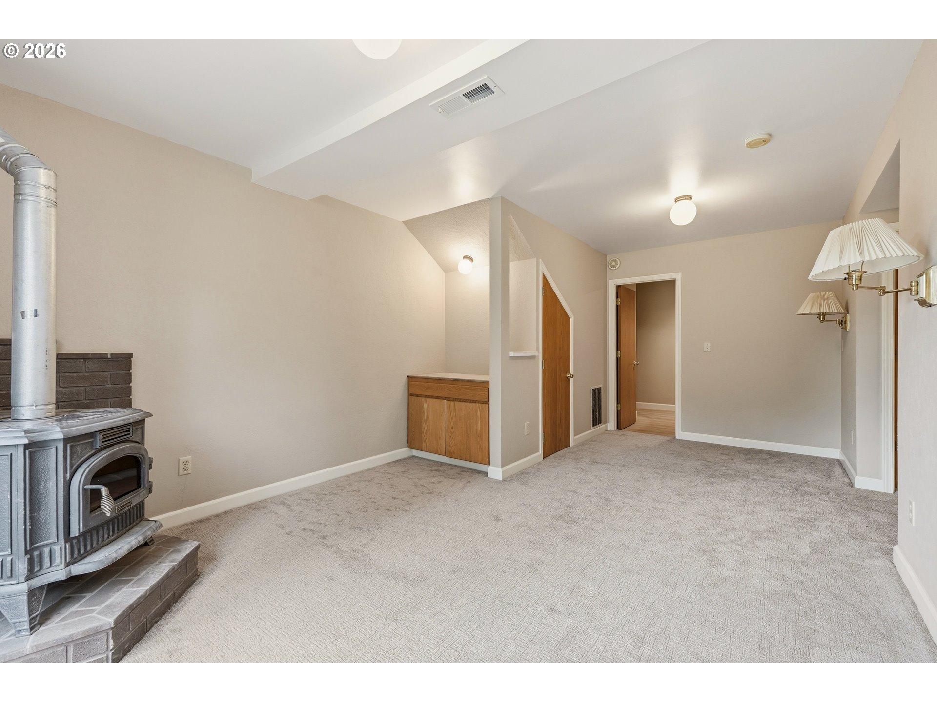 3696 Spring Street South Salem, OR 97302 - Photo 10 of 32