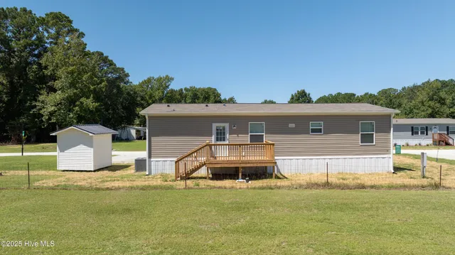 $1,575 | 1118 D Old Tar Landing Road, Jacksonville, NC 28540