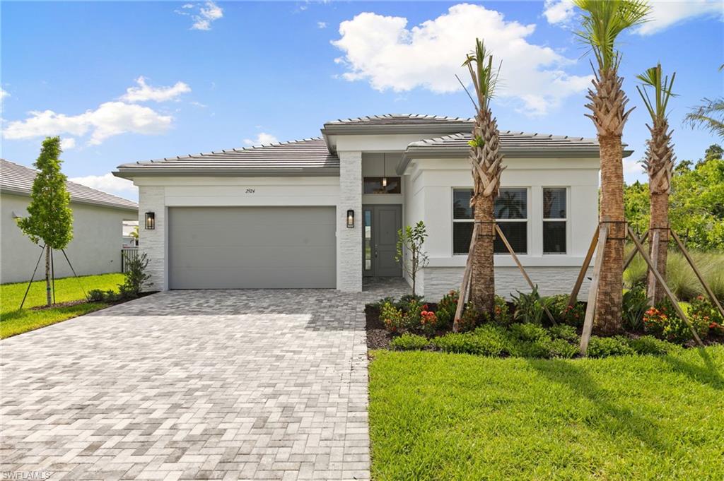 2924 Bloomfield Way Naples, FL 34112 - Photo 1 of 33