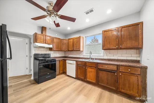 $425,000 | 1511 North 15th Avenue, Melrose Park, IL 60160