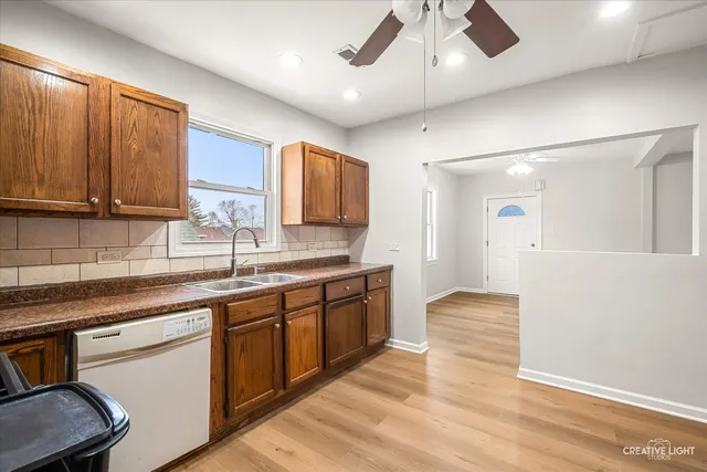 $425,000 | 1511 North 15th Avenue, Melrose Park, IL 60160