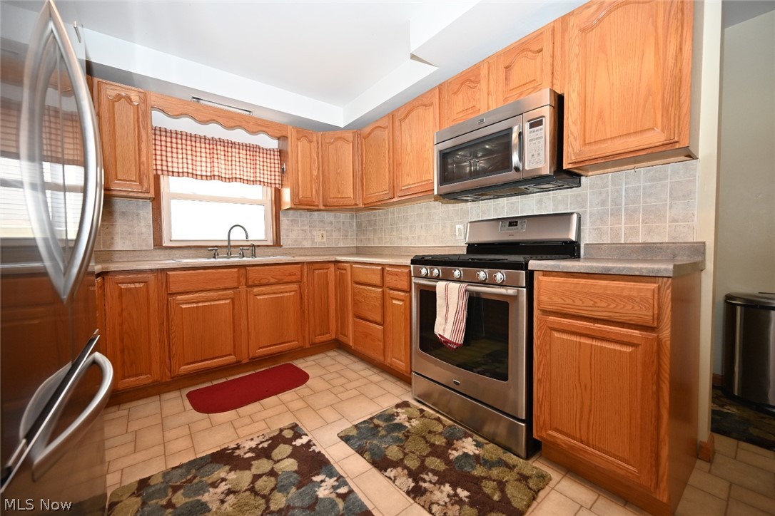 2844 Carson Salt Springs Road Warren, OH 44481 - Photo 6 of 29 Gallery Image 6