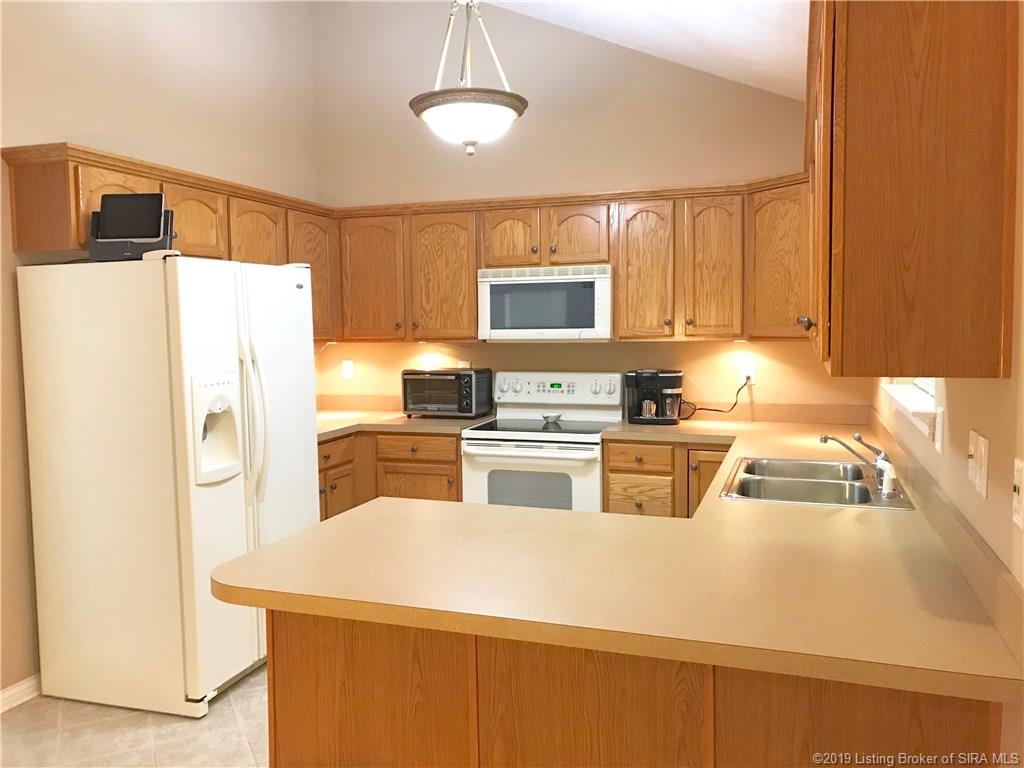 5515 Raintree Ridge Jeffersonville, IN 47130 - Photo 7 of 26 Gallery Image 7