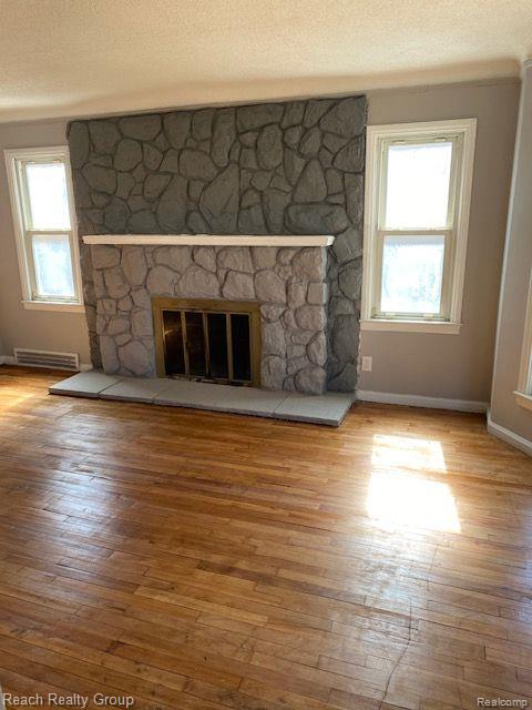 9350 Robson Street Detroit, MI 48228 - Photo 2 of 16
