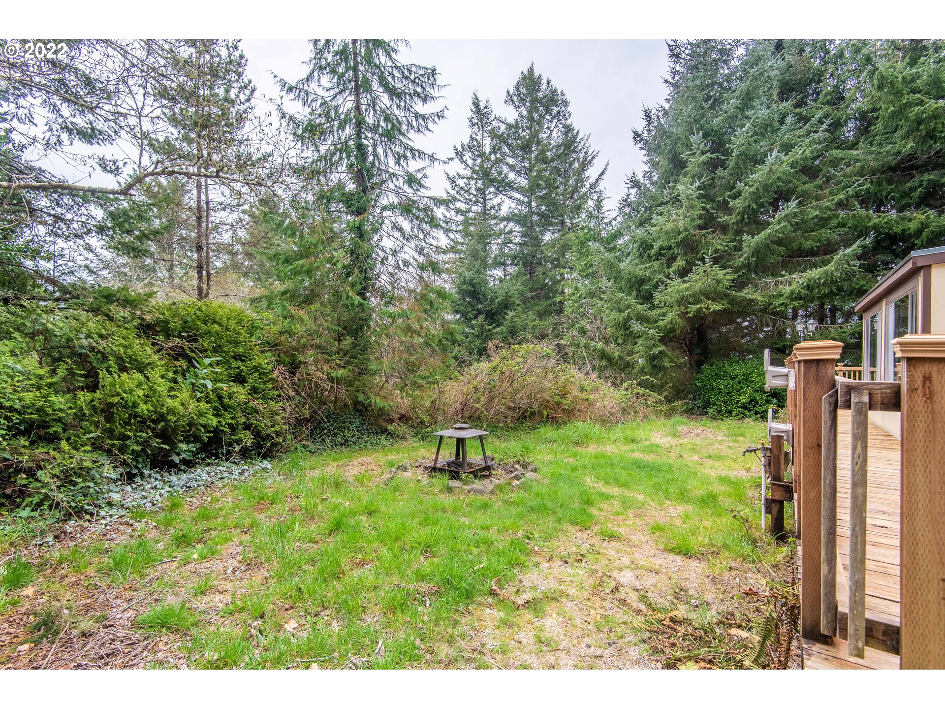 69822 Stage Road North Bend, OR 97459 - Photo 25 of 32 Gallery Image 25