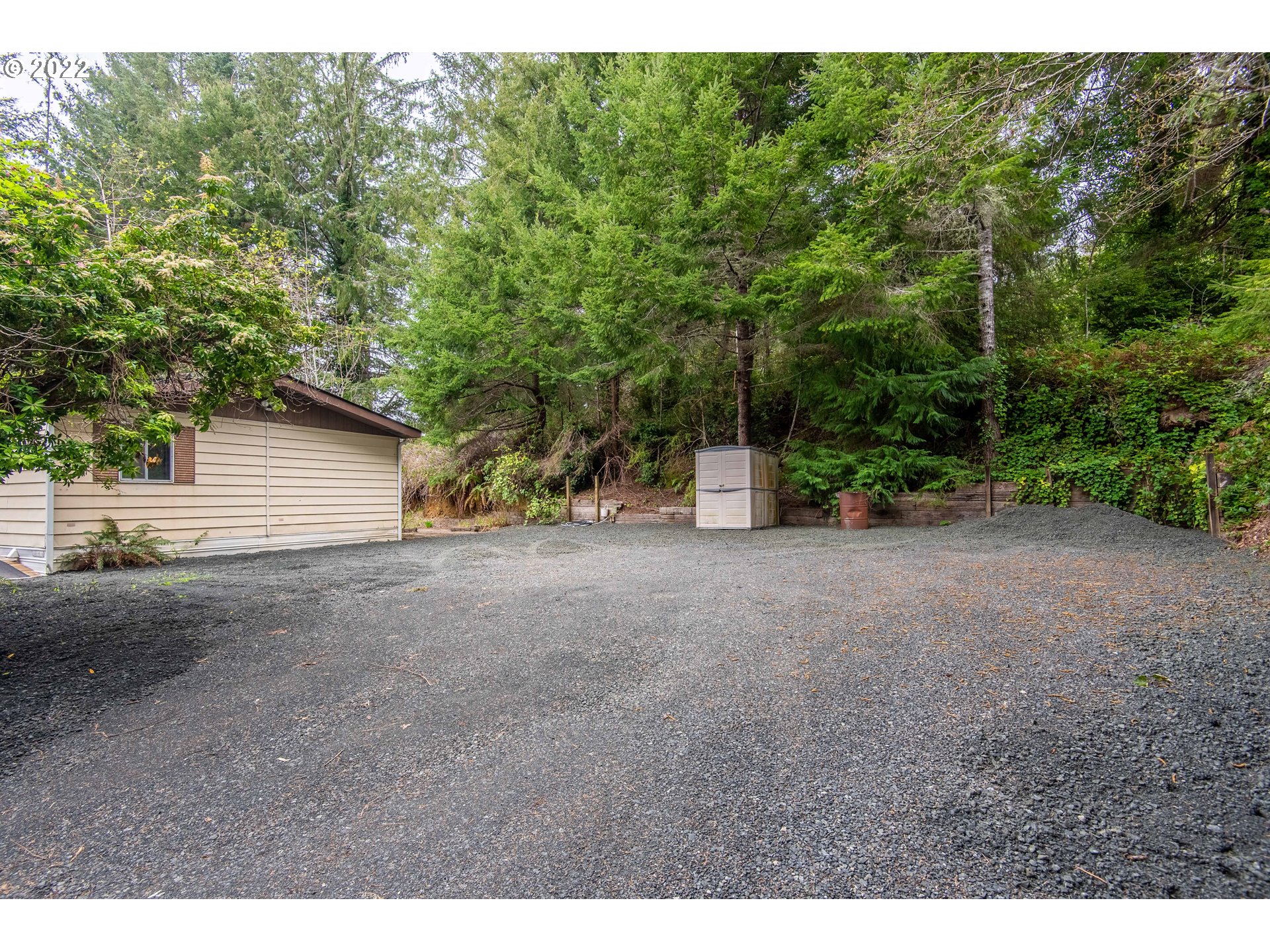 69822 Stage Road North Bend, OR 97459 - Photo 31 of 32 Gallery Image 31