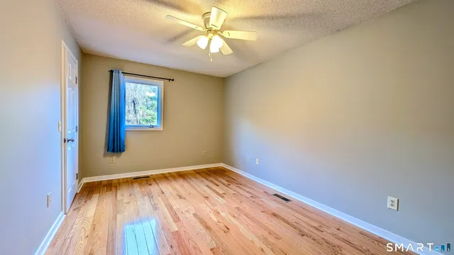 $3,250 | 10 Ledgewood Drive, Unit 10, Brookfield, CT 06804