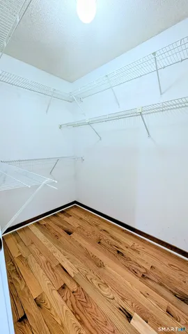 $3,250 | 10 Ledgewood Drive, Unit 10, Brookfield, CT 06804