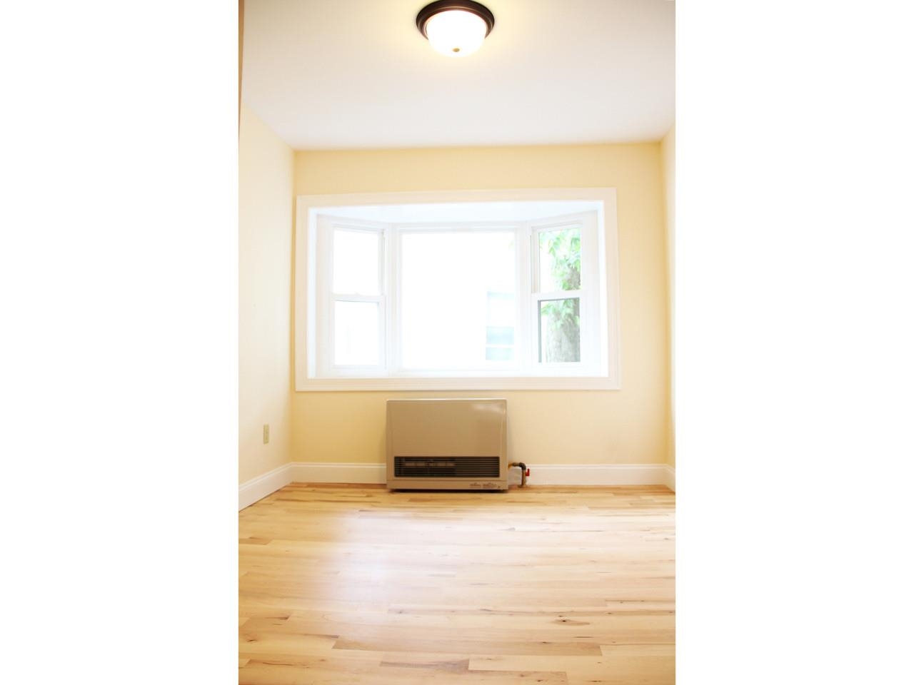 155 Maple Street Burlington, VT 05401 - Photo 16 of 40