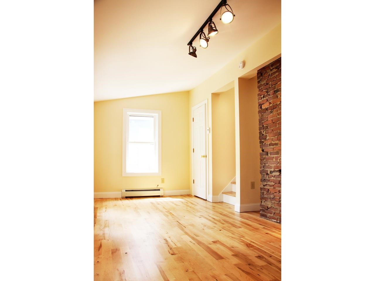 155 Maple Street Burlington, VT 05401 - Photo 17 of 40