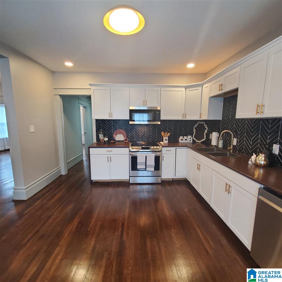 2621 17th Street Southwest Birmingham, AL 35208 - Photo 9 of 49