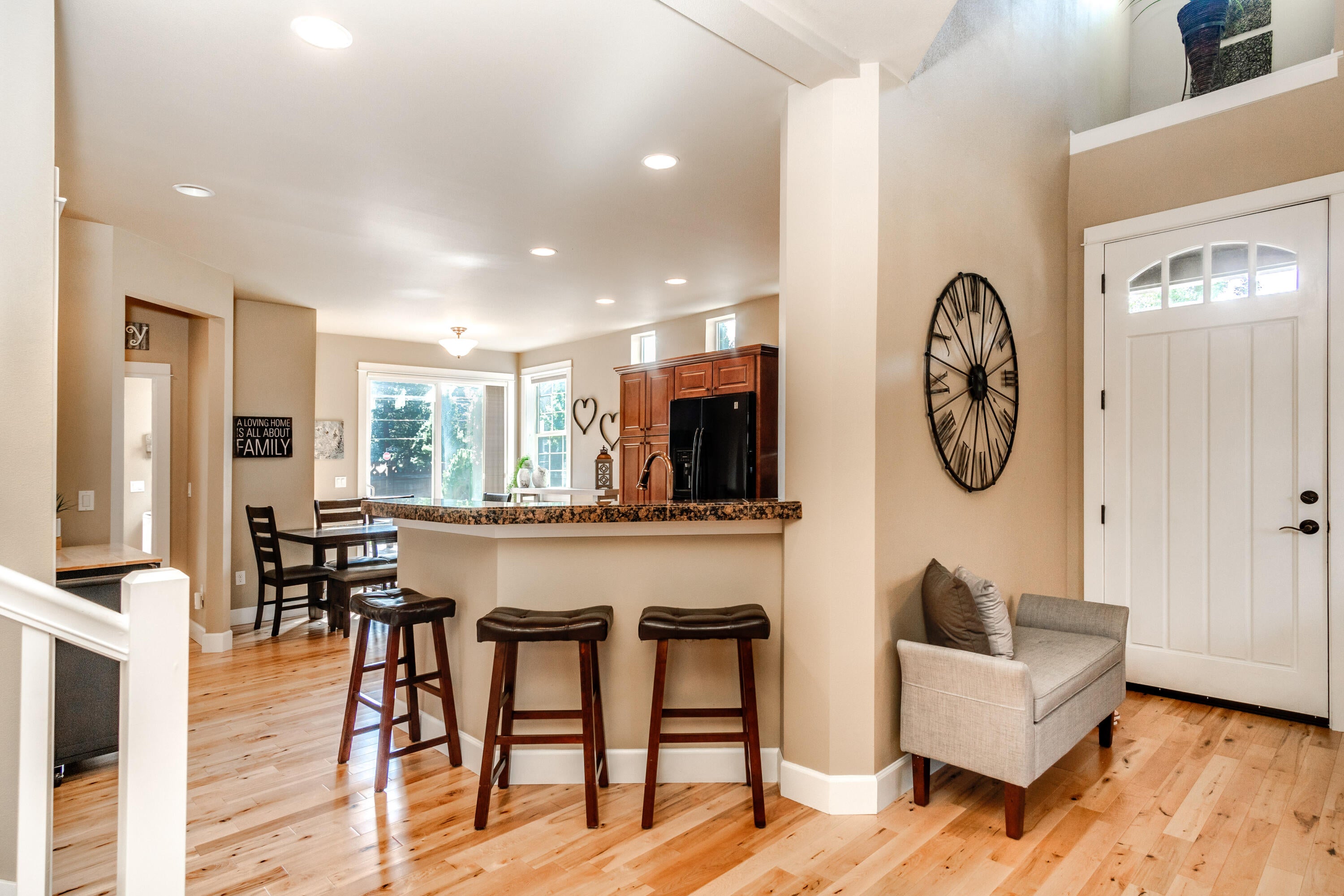 648 SW Peak View Ln, Bend-7