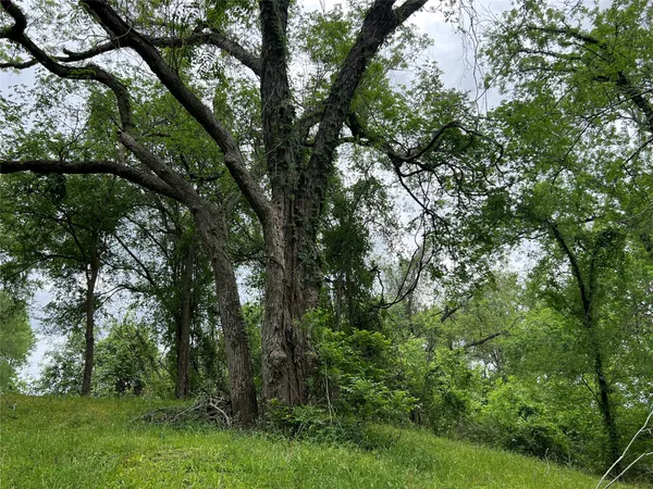 $70,000 | 0 River Valley Drive, Wharton, TX 77488