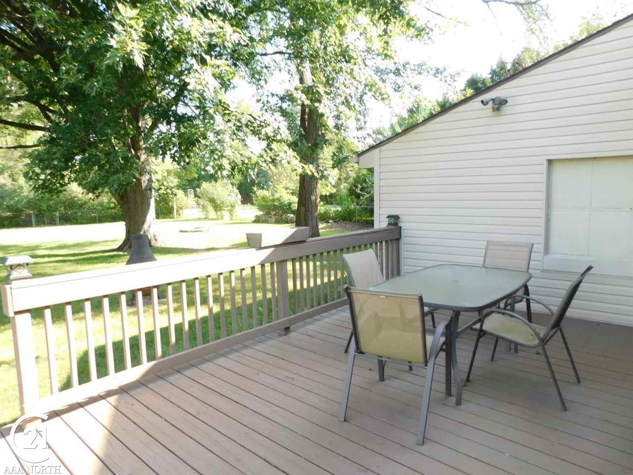 11077 North Pearson Road Utica, MI 48315 - Photo 20 of 22 Gallery Image 20