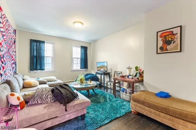 $350,000 | 405 South Main Street, Phillipsburg, NJ 08865