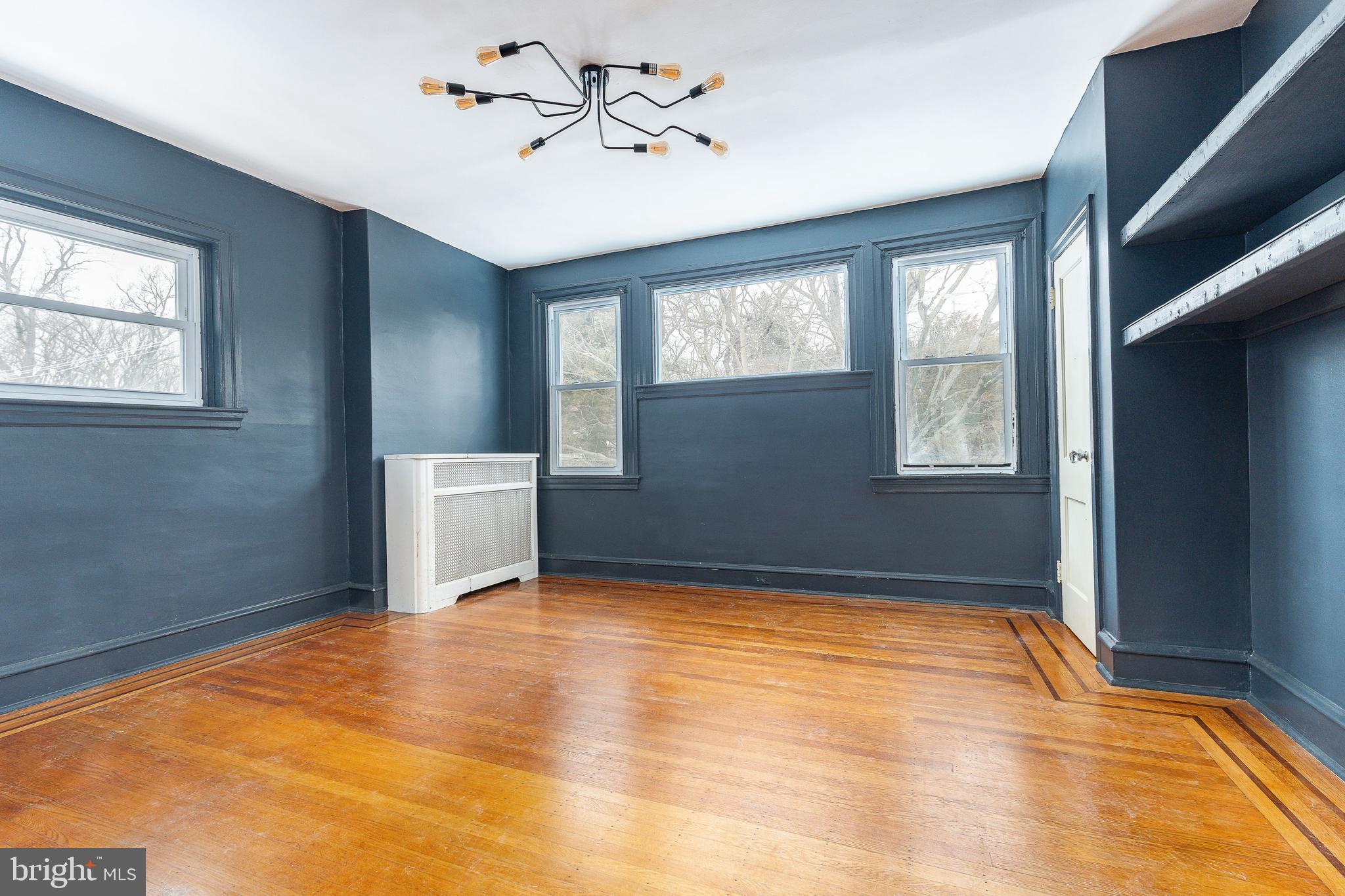 7042 Greene Street Philadelphia, PA 19119 - Photo 9 of 17 front/main bedroom