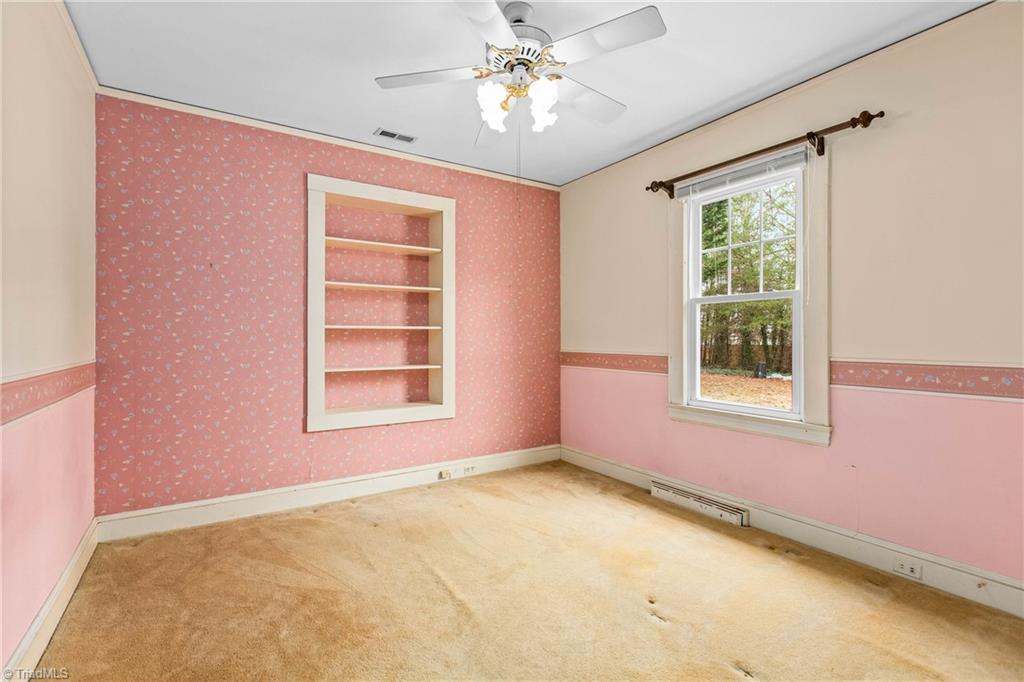 4450 Rock Hill Road Pfafftown, NC 27040 - Photo 17 of 26 Guest Room 1