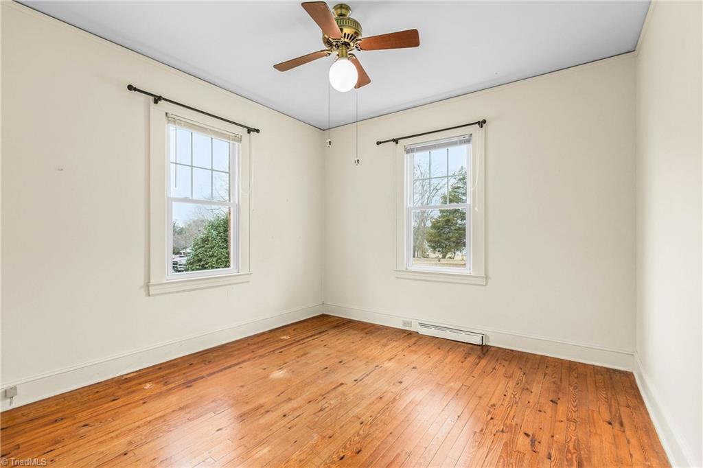 4450 Rock Hill Road Pfafftown, NC 27040 - Photo 19 of 26 Guest Room 2