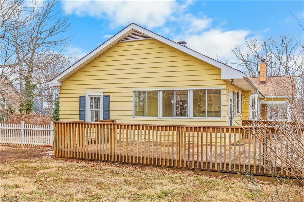 4450 Rock Hill Road Pfafftown, NC 27040 - Photo 20 of 26 Side