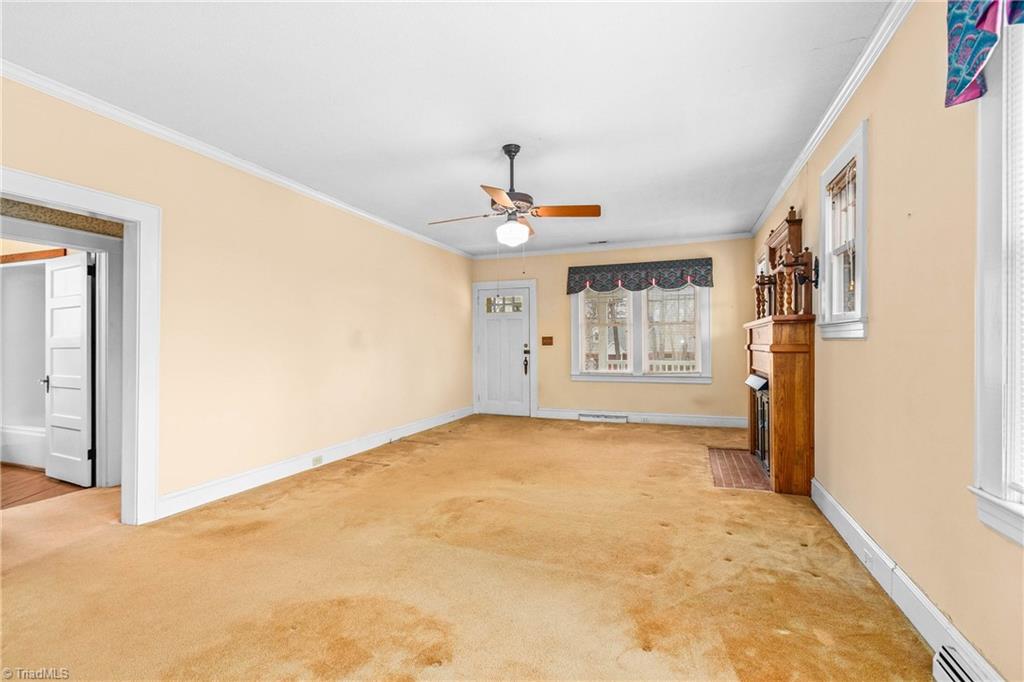 4450 Rock Hill Road Pfafftown, NC 27040 - Photo 6 of 26 Living Room