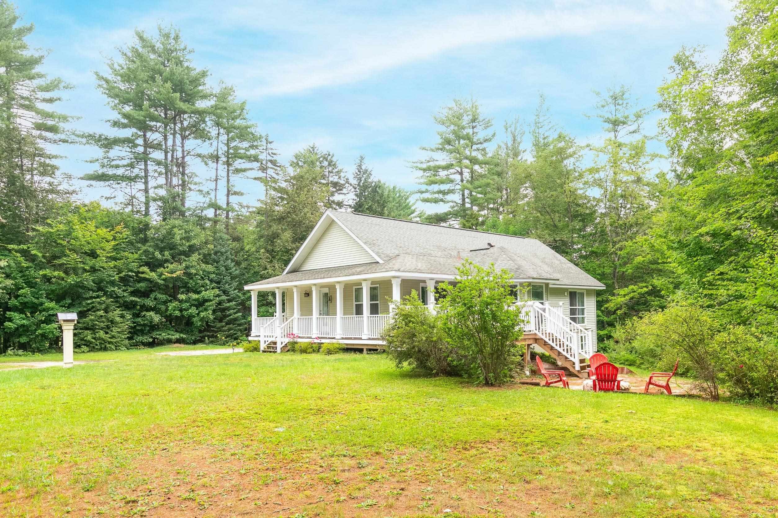 50 Sioux Path Sunapee, NH 03782 - Photo 1 of 37 Gallery Image 1