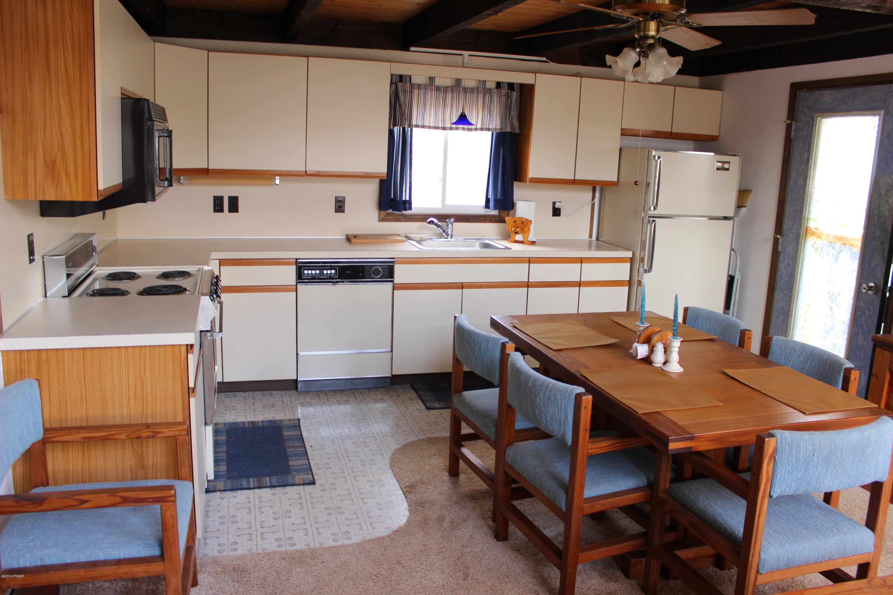 2378 Crest View Road Lake Ariel, PA 18436 - Photo 12 of 31