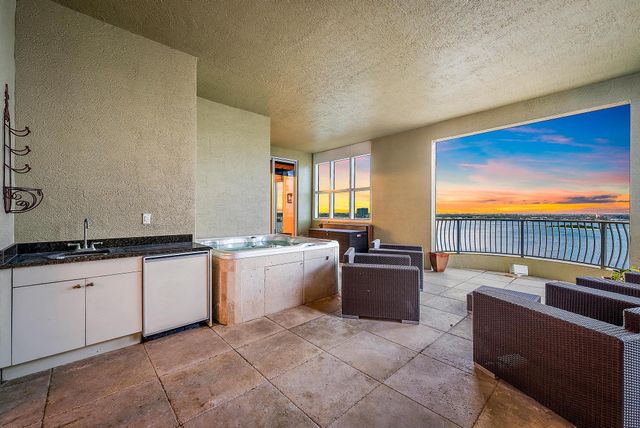 $4,850,000 | 5310 North Ocean Drive, Unit PH1201, Singer Island, FL 33404