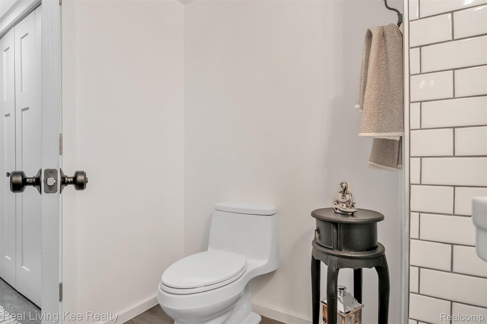 801 Ludlow Avenue Rochester, MI 48307 - Photo 28 of 36 40-801 Ludlow Ave -40.jpg