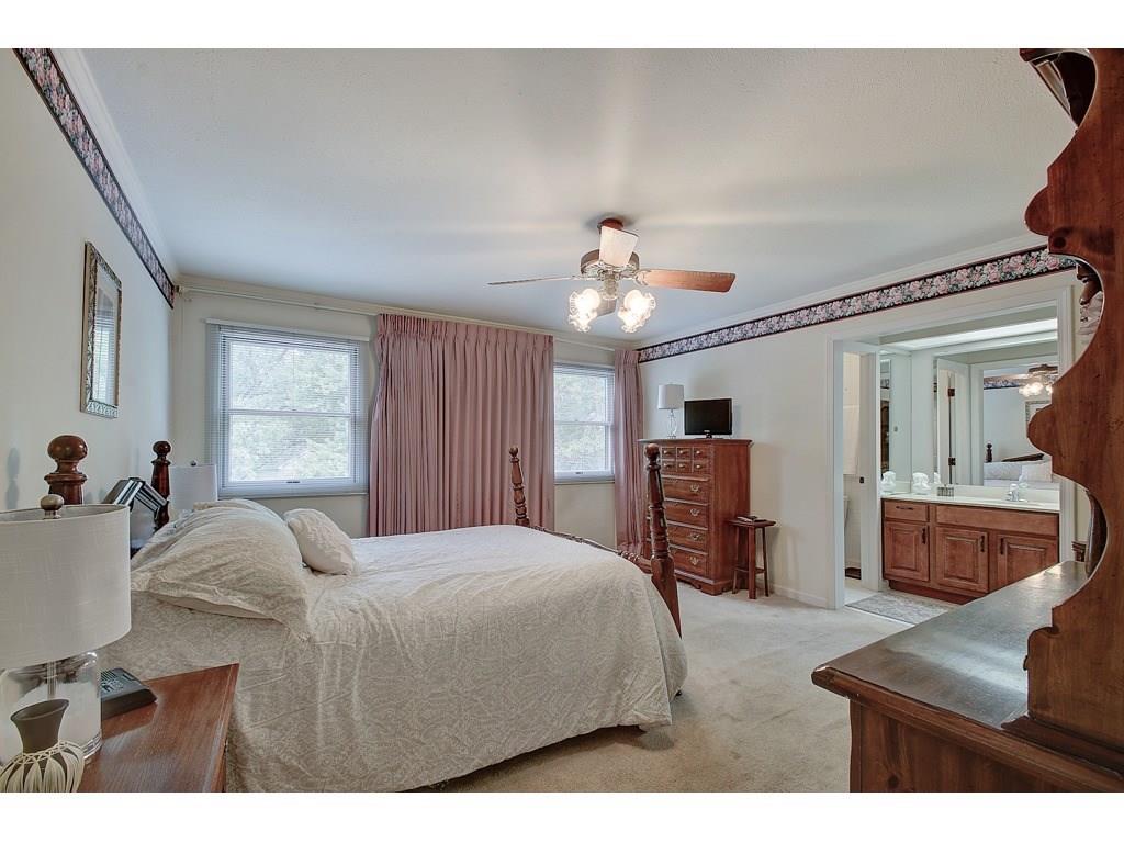 1704 Sturbridge Road Indianapolis, IN 46260 - Photo 15 of 26 Gallery Image 15