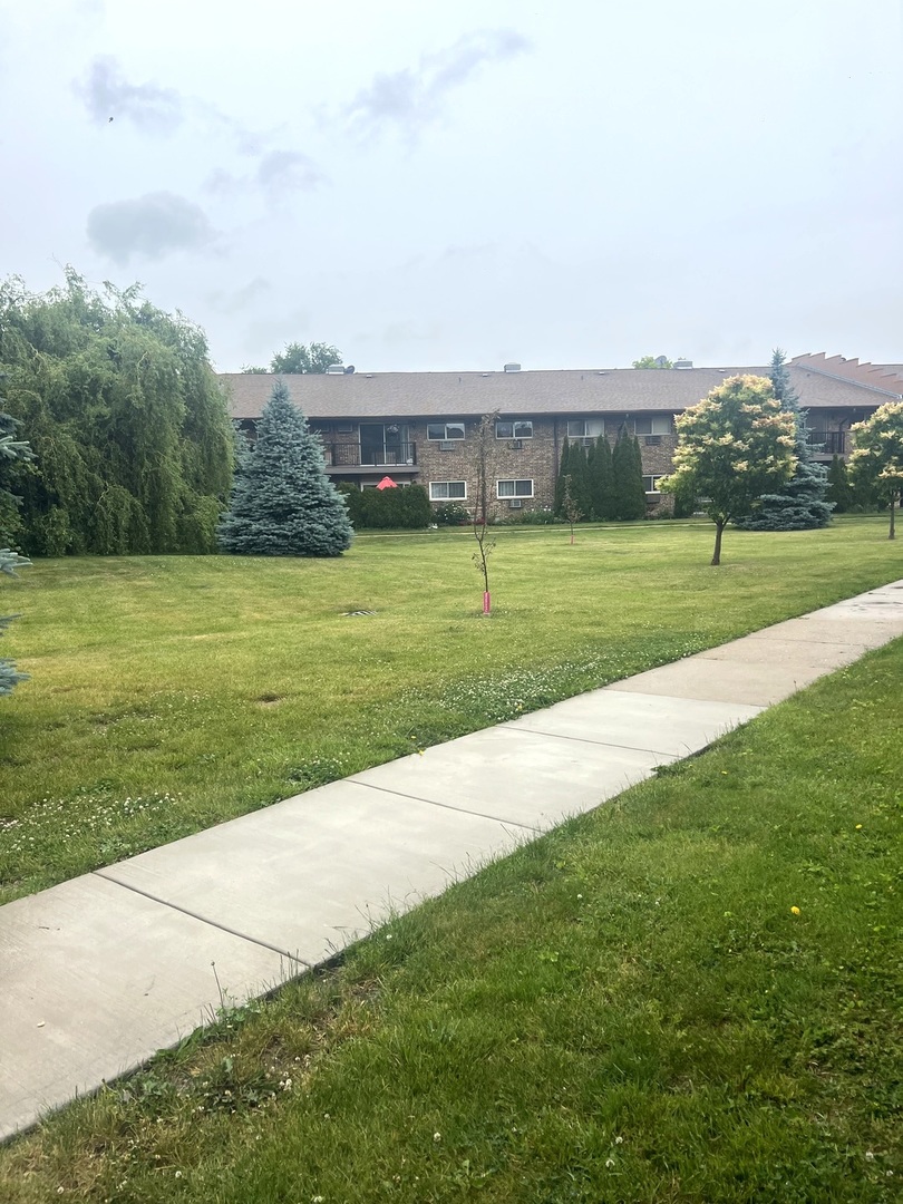 804 East Old Willow Road, Unit 108 Prospect Heights, IL 60070 - Photo 41 of 46