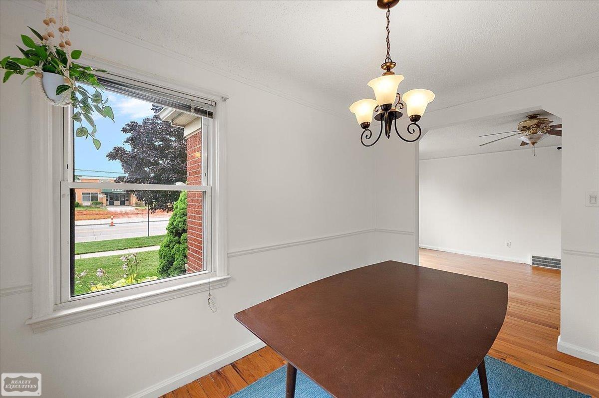 16504 Toepfer Drive Eastpointe, MI 48021 - Photo 40 of 70