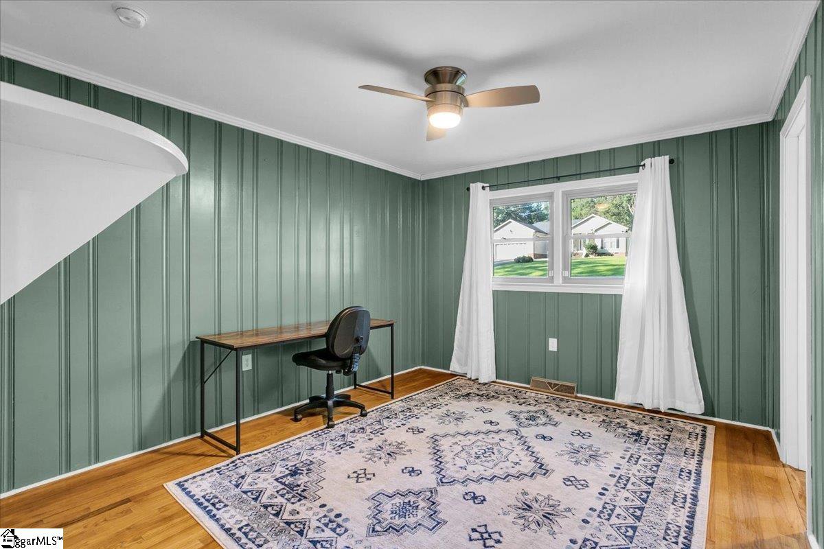 303 Woodbluff Road Laurens, SC 29360 - Photo 18 of 27 Gallery Image 18