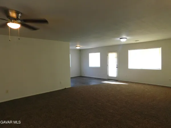 $2,100 | 8312 Tamarack Avenue, California City, CA 93505